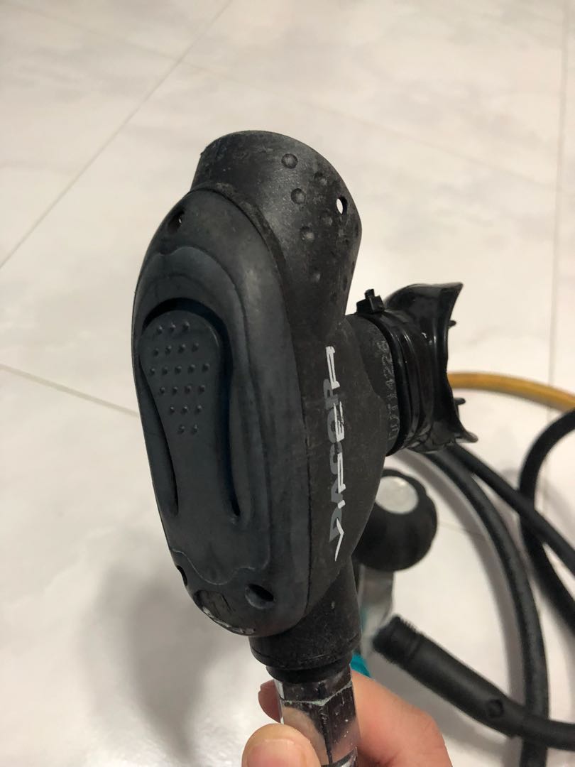 Dacor Viper diving regulator, Sports Equipment, Sports & Games, Water