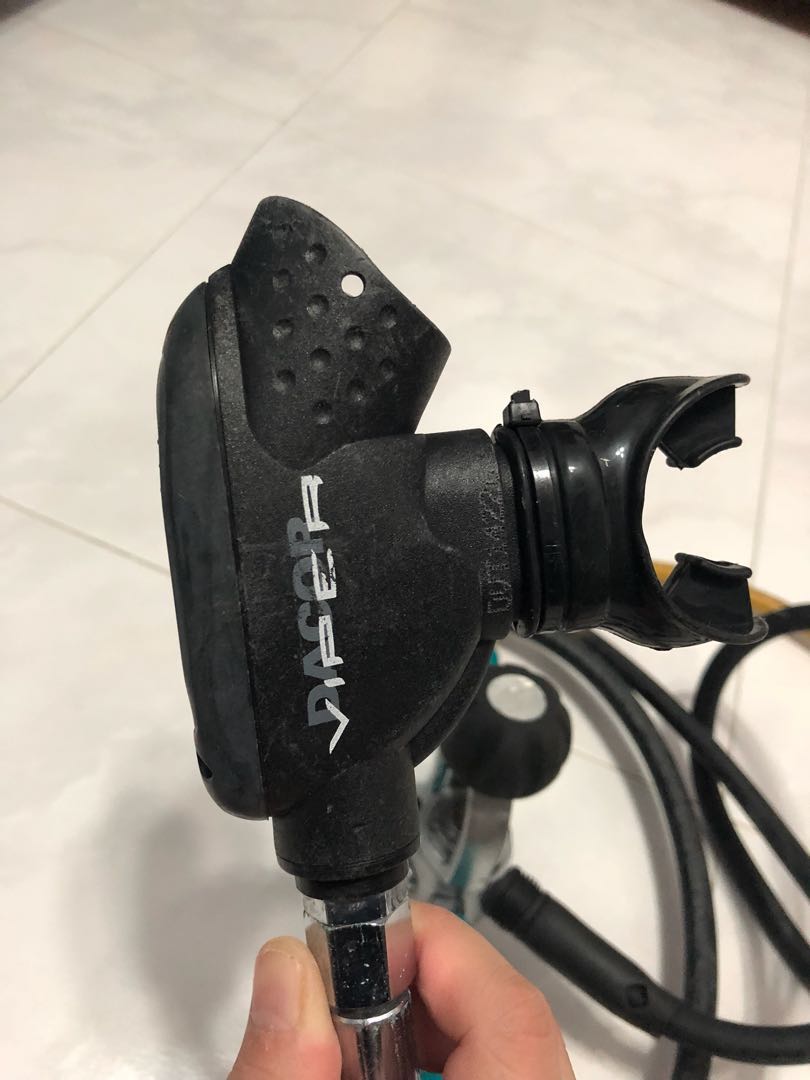 Dacor Viper diving regulator, Sports Equipment, Sports & Games, Water