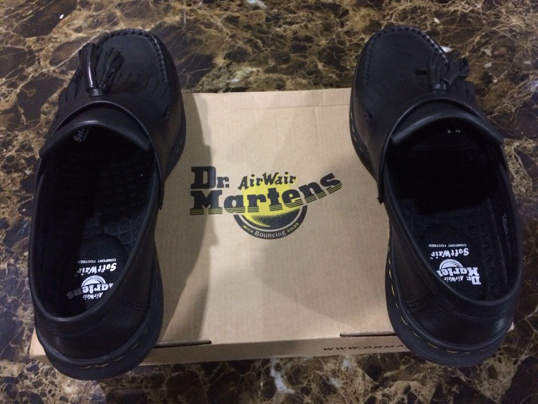 Dr. martens men's 2025 edison slip-on loafer