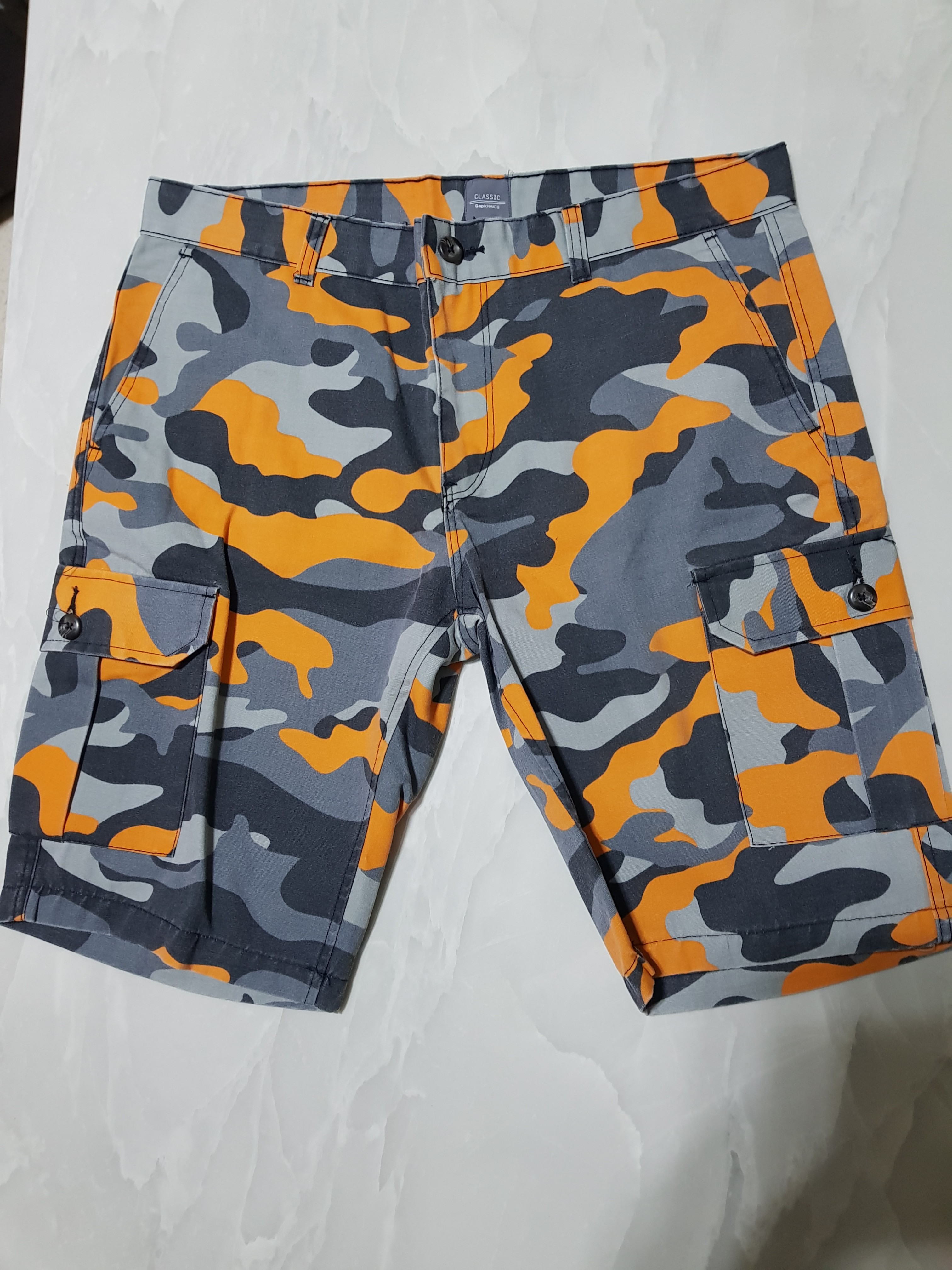 Gap mens camo shorts store