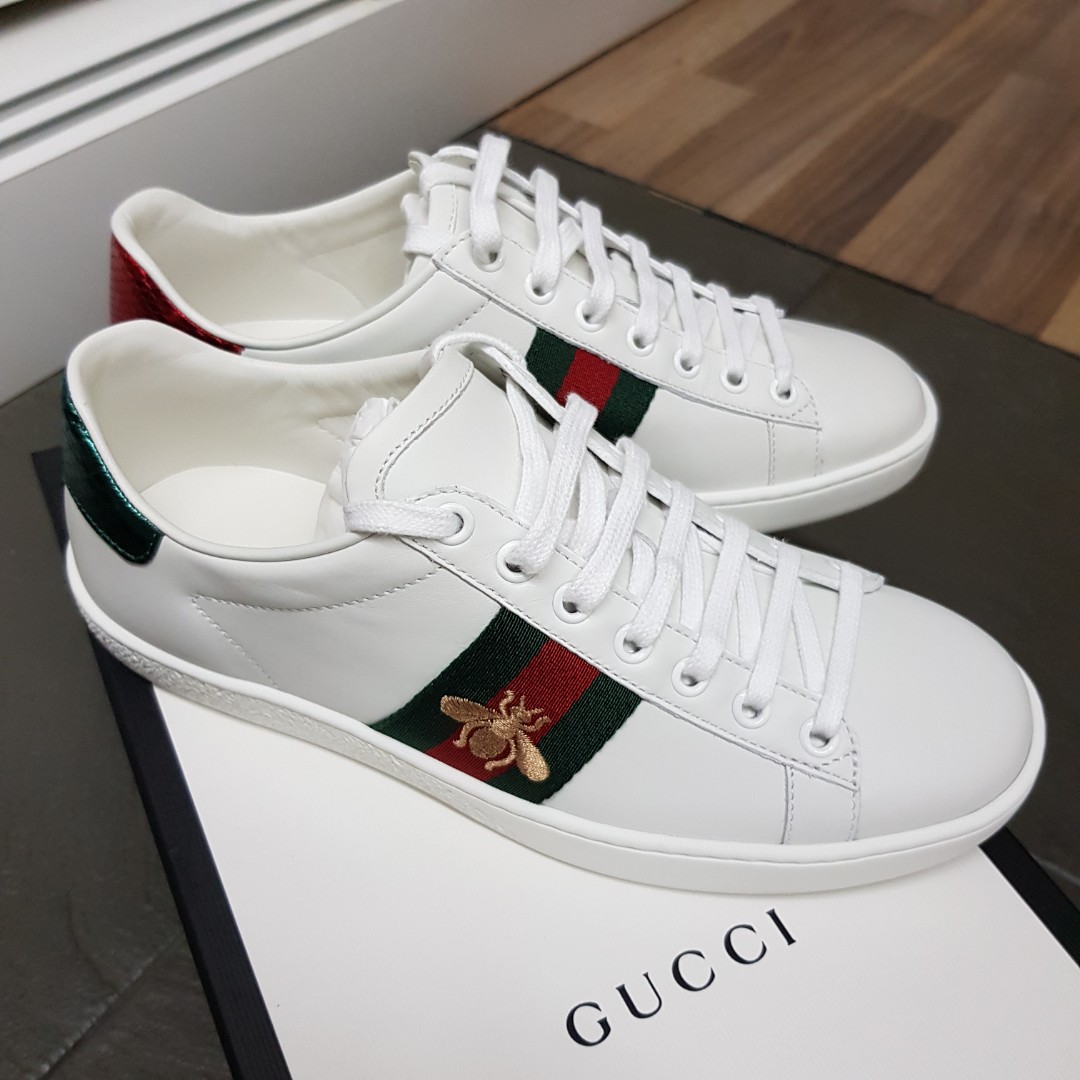 gucci ace embroidered sneaker bee