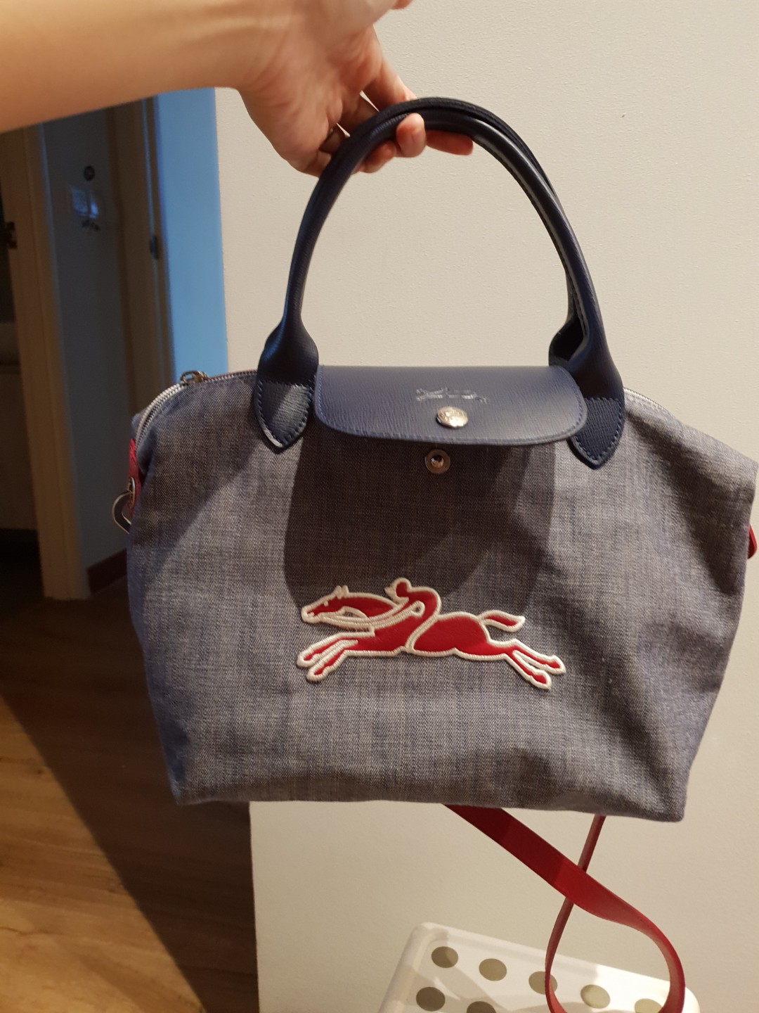 Longchamp on the road shop