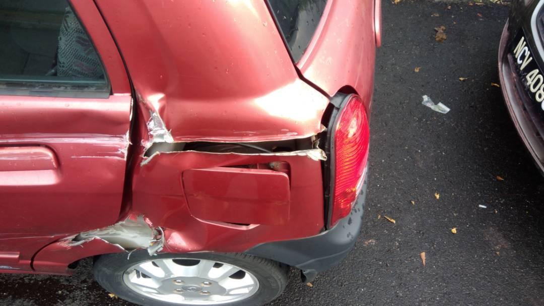 Mengetuk & mengecat termurah di selangor dan kl, Kereta 