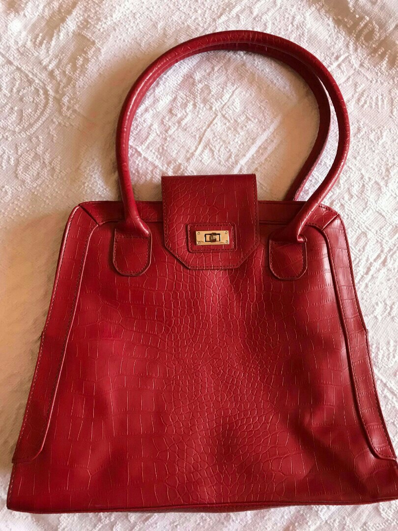 Oriflame Sweden Women S Fashion Bags Wallets On Carousell