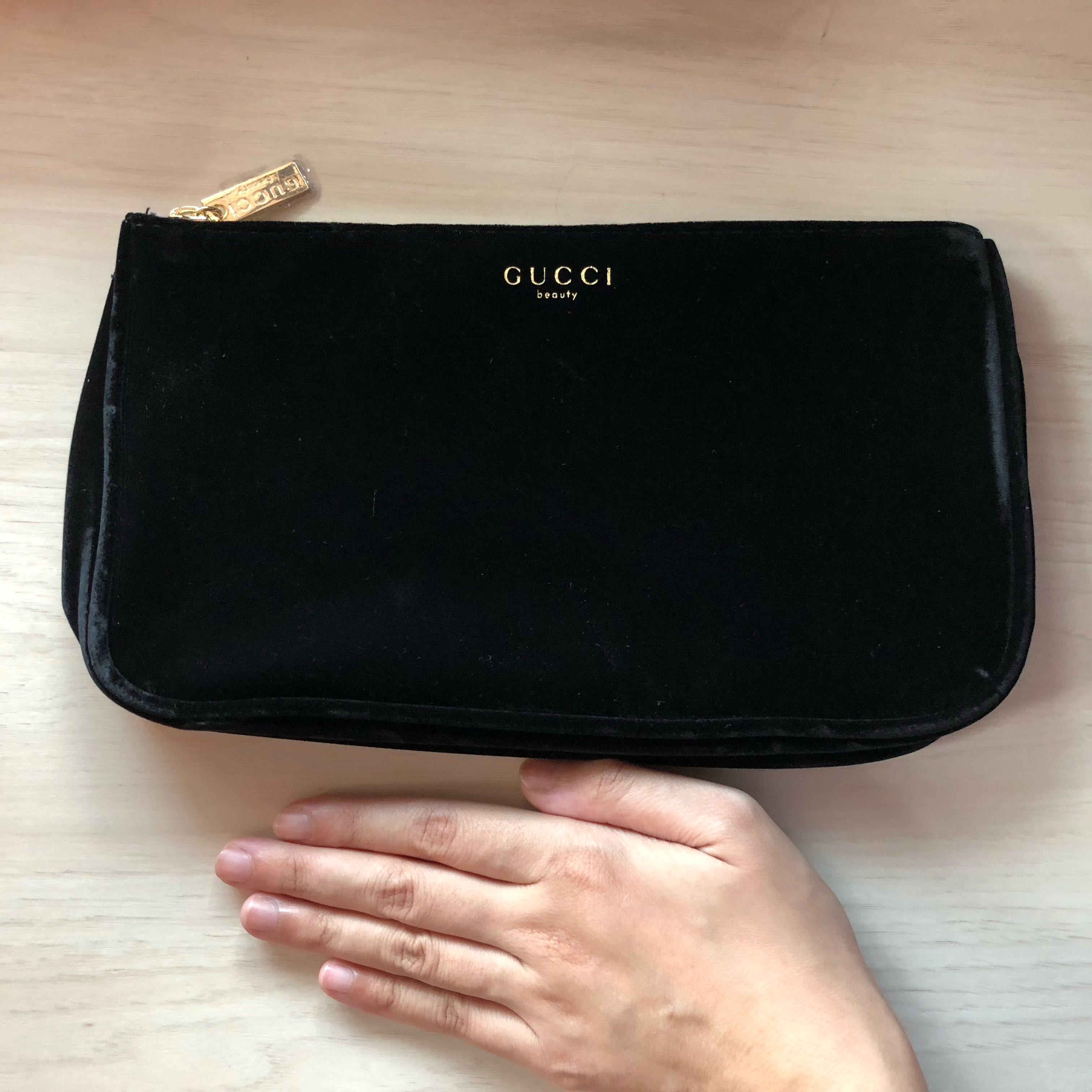 Original Gucci Cosmetic Bag, Women's Fashion, Bags & Wallets, Purses &  Pouches on Carousell