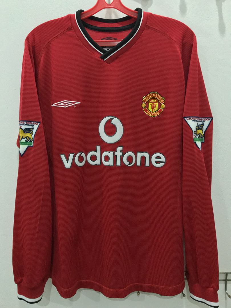manchester united 2000 kit