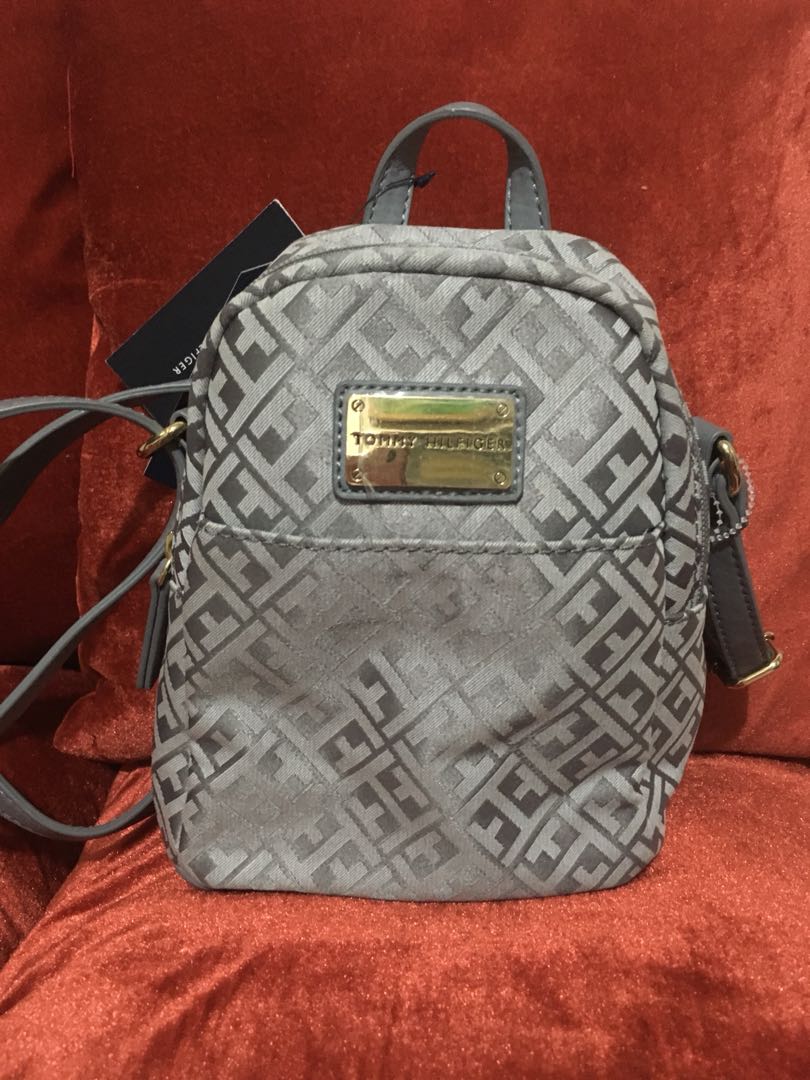 Tommy Hilfiger XBody Sling Bag, Women's Fashion, Bags & Wallets, Cross