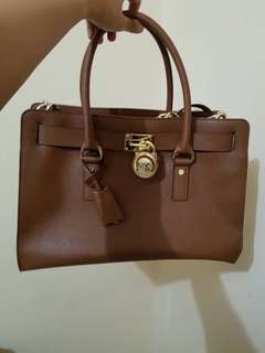 (Kategori: ) berada di . Dikirim oleh cristinecitra (ID iklan 166594936, Gambar 1). Deskripsi: .