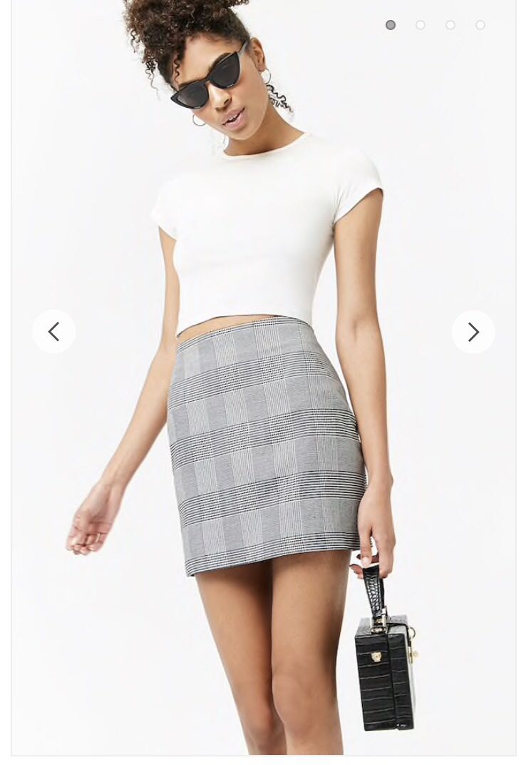 BRAND NEW F21 GLEN PLAID MINI SKIRT 