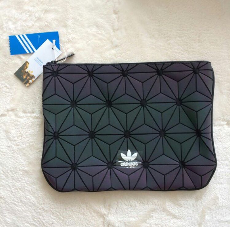 Adidas clutch bag 3d new arrivals