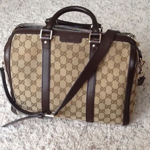 Gucci speedy 30 comes with resit and dusty bag, Luxury, Bags & Wallets on  Carousell