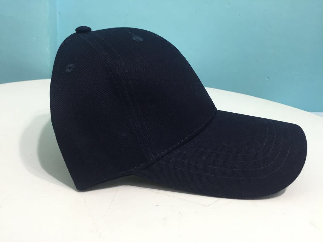 INSTOCKS - basic baseball strap back cap (Category: Other Merchandise) located in Singapore. Submitted by thefufustore (Listing ID 166549608, Image 2). Description: BRAND NEW GOOD DEALLLL!!!!! HOT SALE! .
