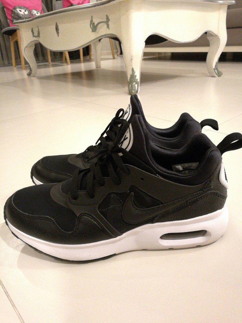 Nike 42.5 size shop in us