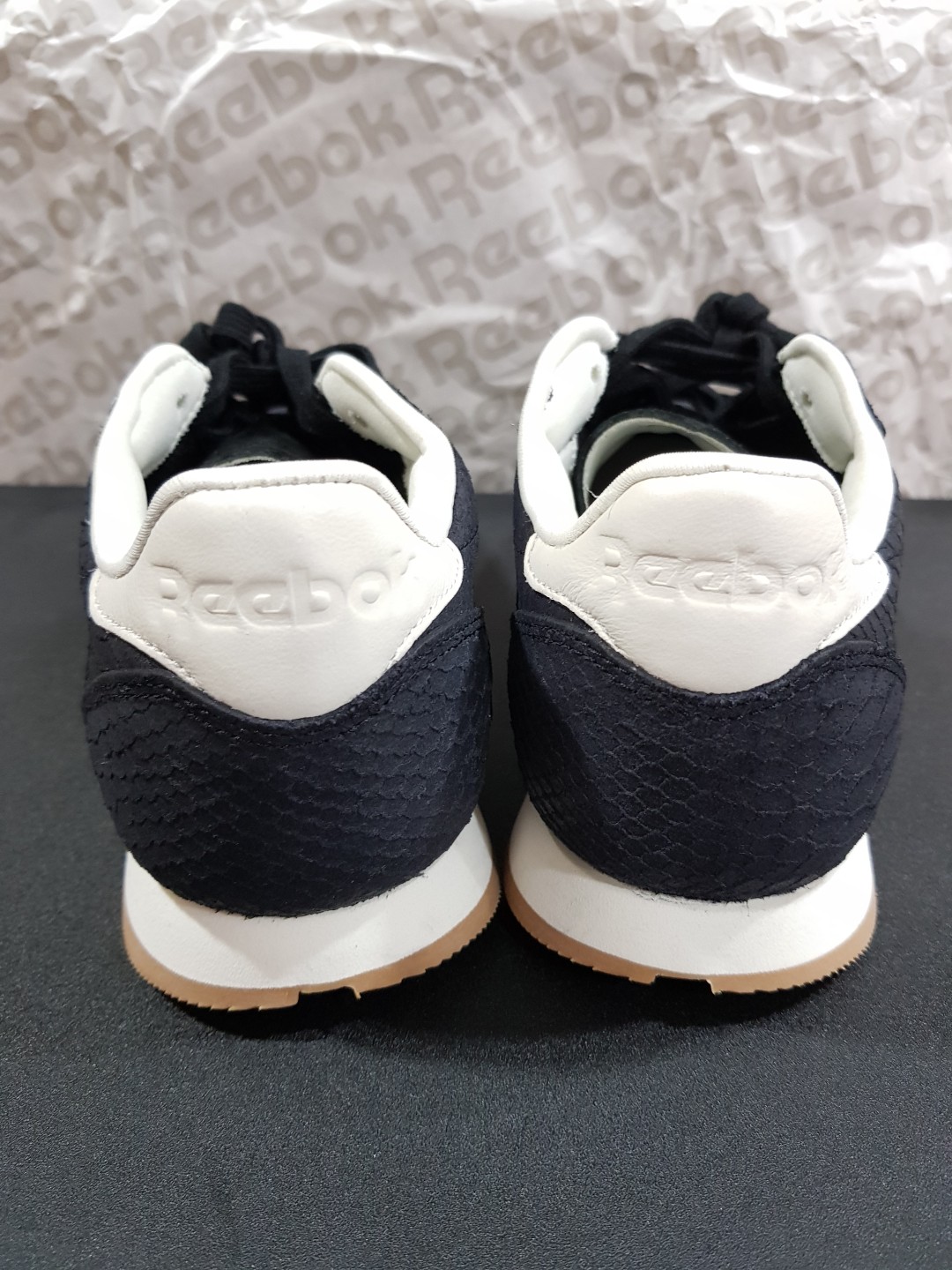 Reebok classic clean discount exotics