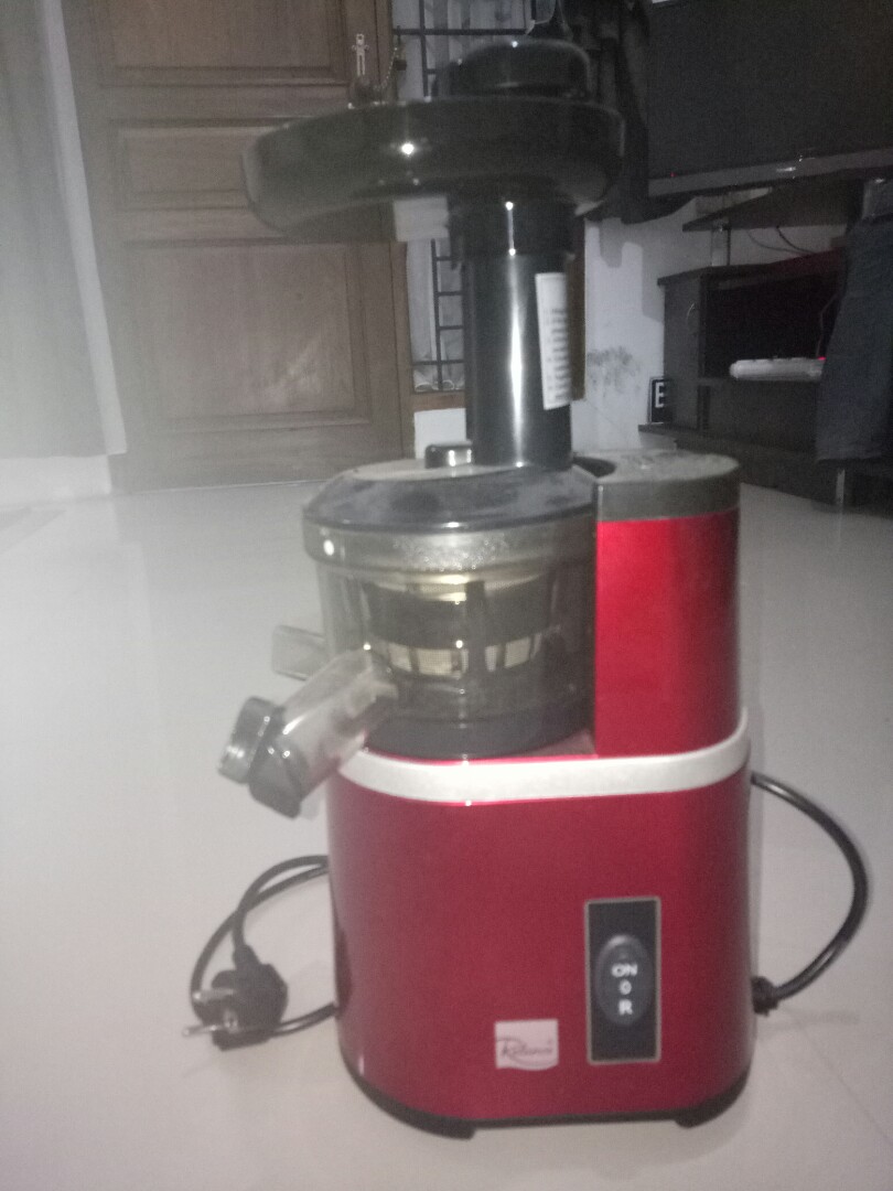 Relance Slow Juicer Electronics Others On Carousell