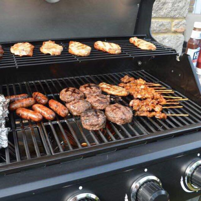 Uniflame 4 Burner & Side Gas Grill, TV & Home Appliances, Kitchen