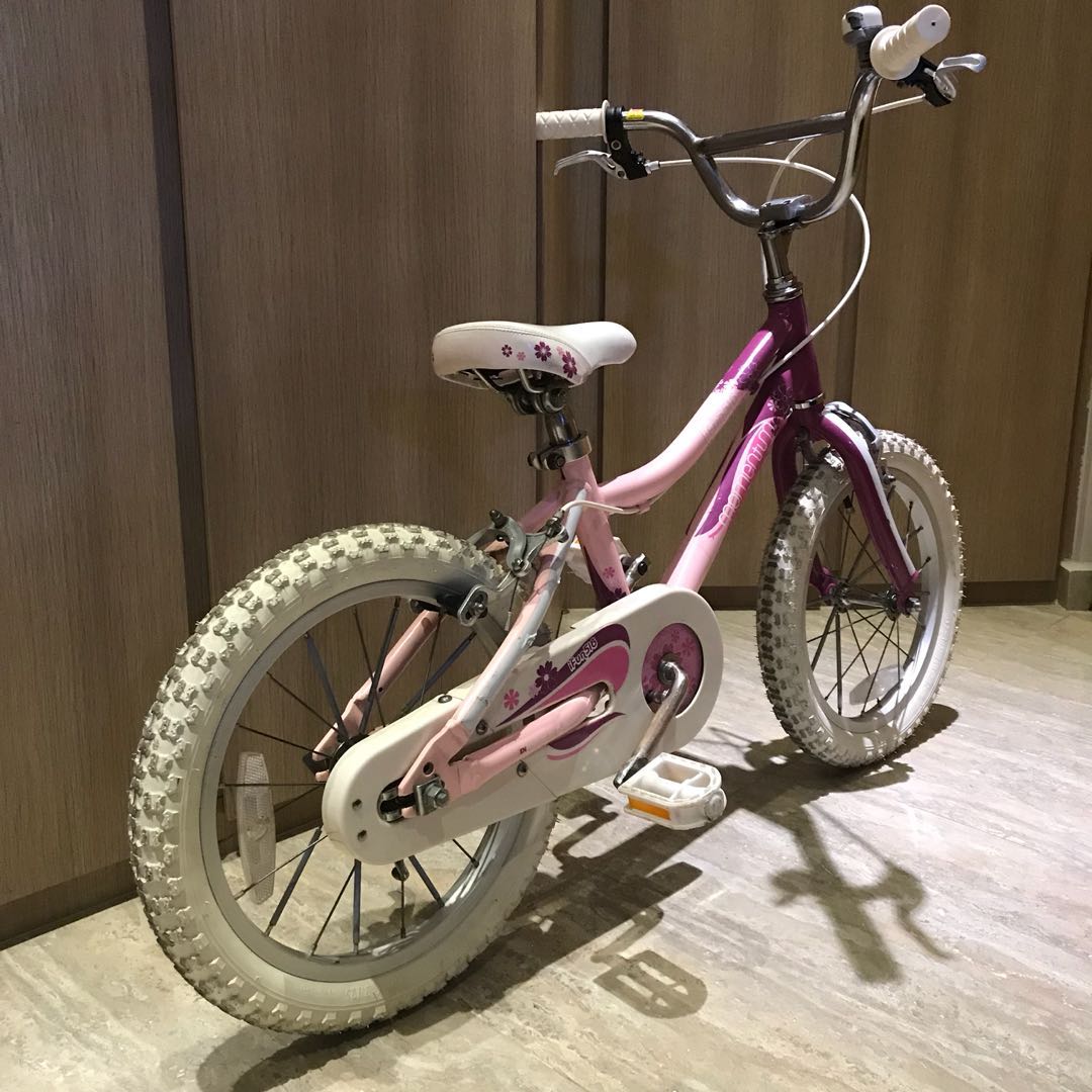 girls white bike