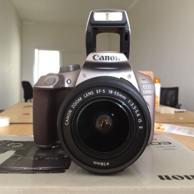 kamera dslr canon 1300d plus lens kit 18 55 grey like new