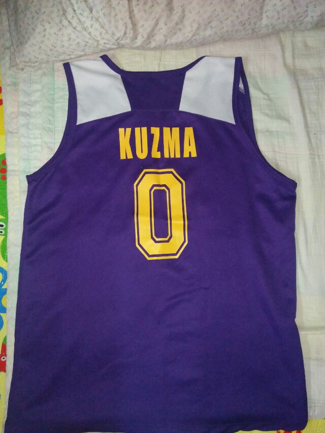La lakers practice store jersey