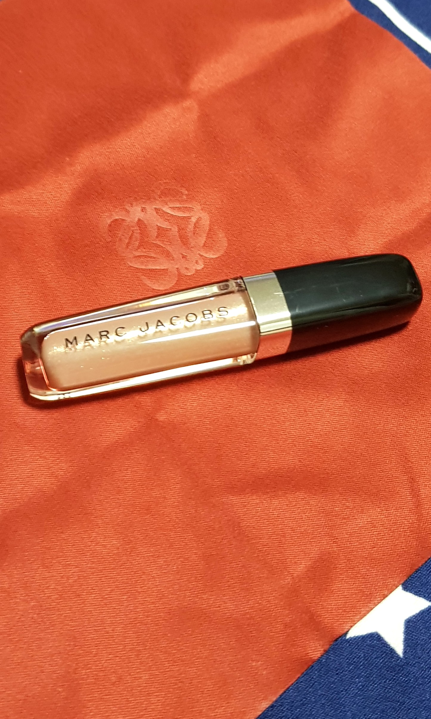 MarcJacobs Lip Hi Shine Gloss Lip Lacquer (Cream & Sugar) Payday30