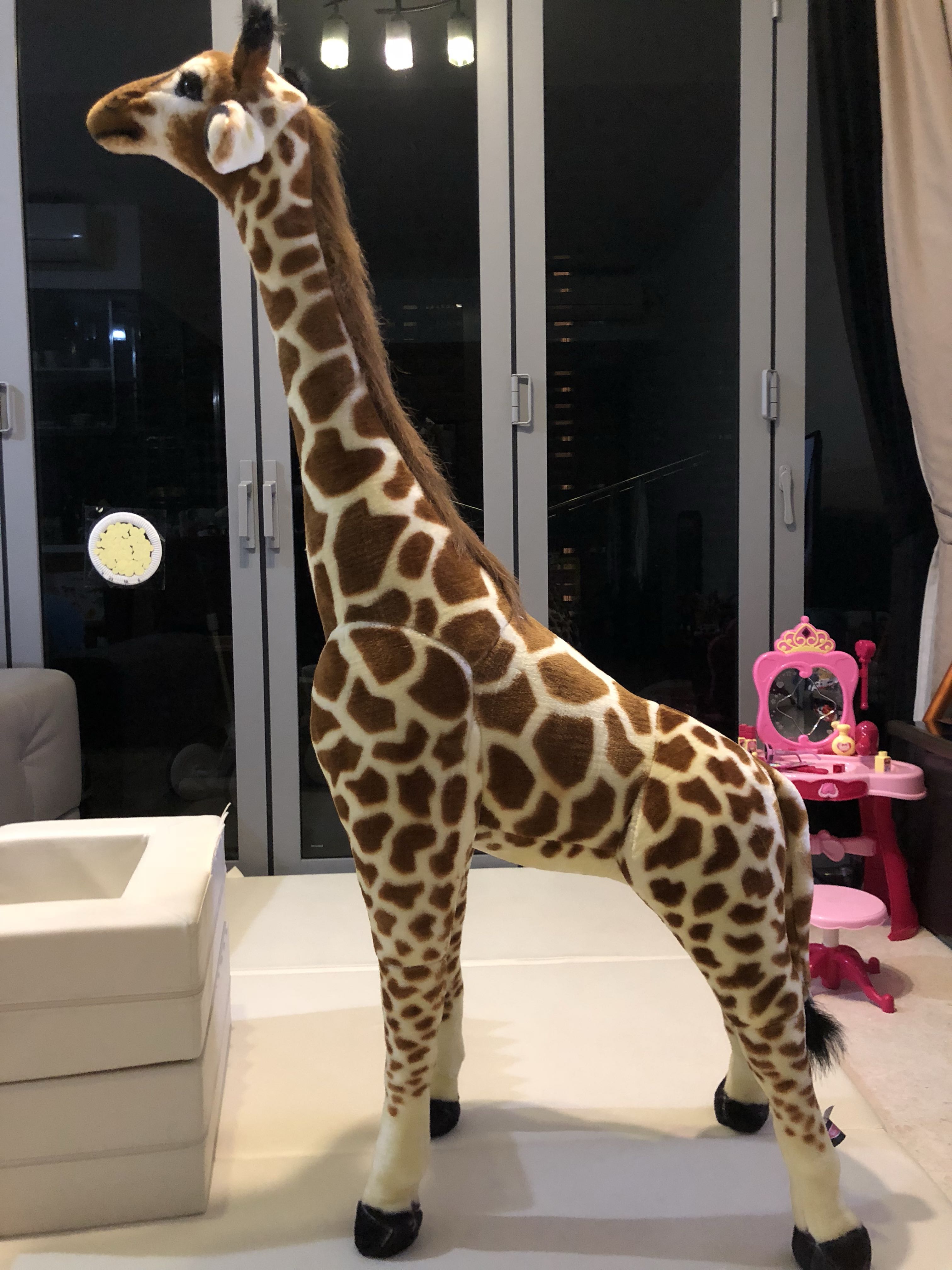 melissa and doug stuffed giraffe