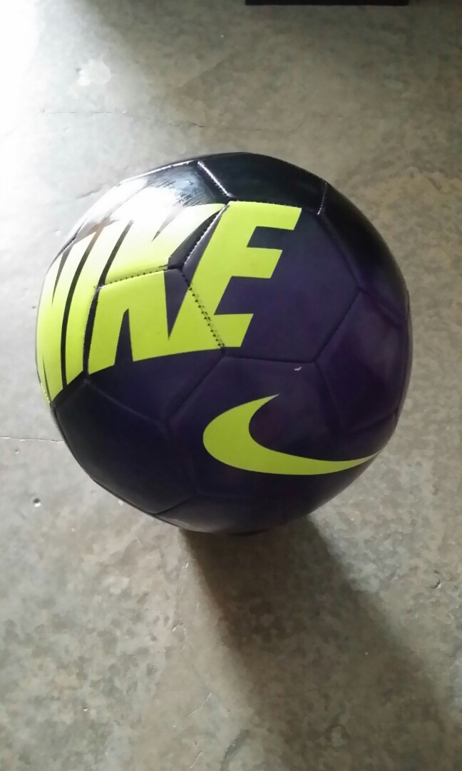 Nike Mercurial/ Fade soccer ball 