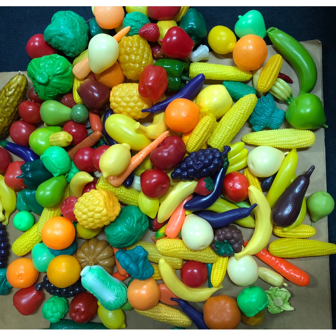 plastic vegetables toys