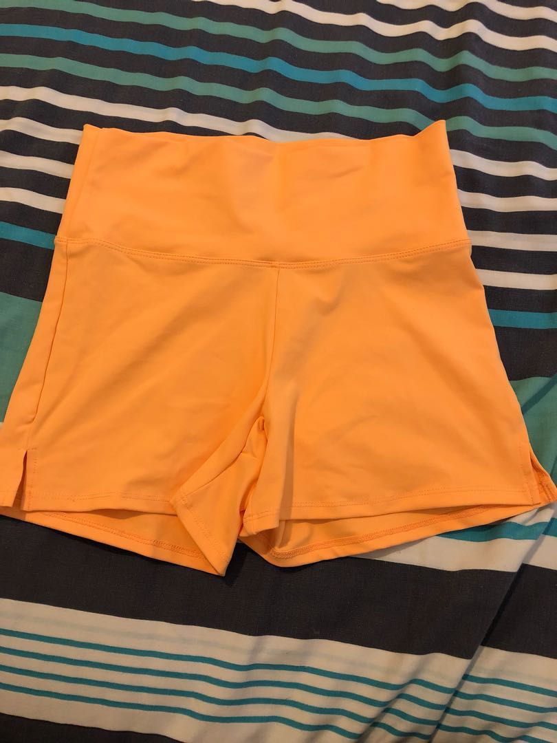 Toned By Ashy Bines Booty Shorts Size S Women S Fashion Clothes On Carousell Quite different to guaranteeing a flat, toned midsection. carousell