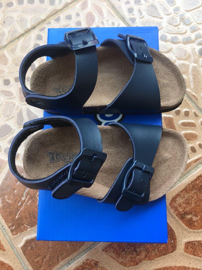 Tough kids sandals cheap