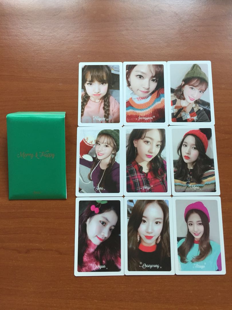 Twice Merry Happy Heart Shaker Momo Photocard Set Official K Pop Non Sport Trading Cards 60nevada Collectibles