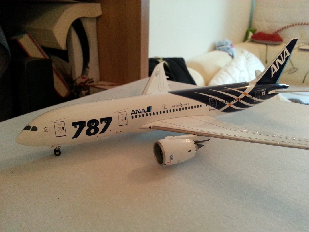 高い品質 初号機 1/200 模型 787-8 非売品 ANA JA801A 航空機 