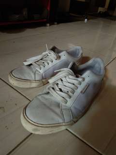 Airwalk size 8 and 9