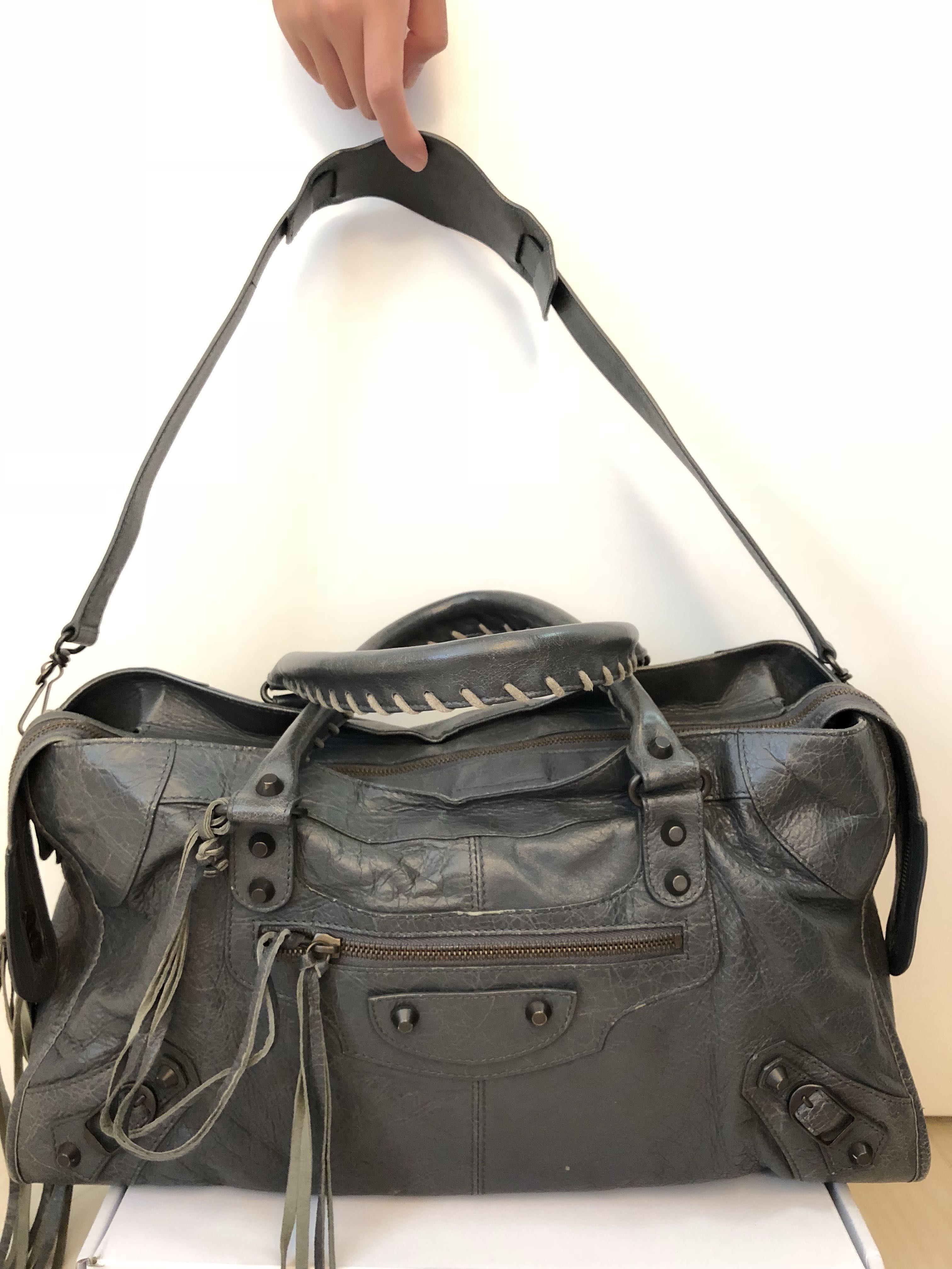 balenciaga city small size cm