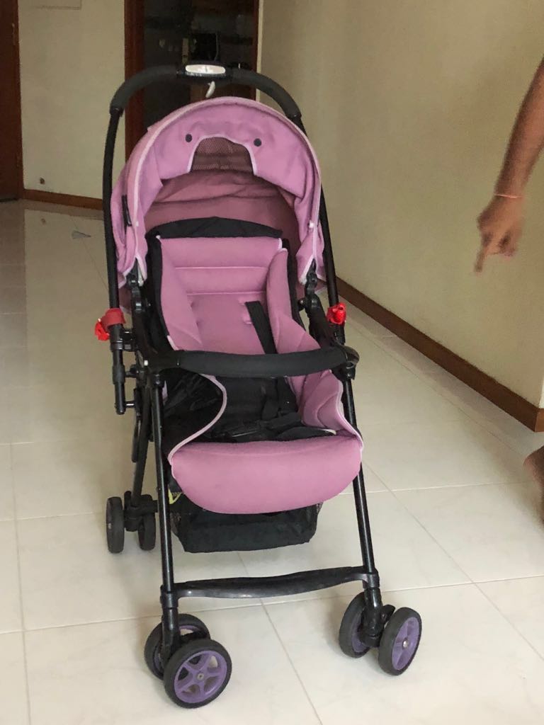 Combi Stroller very light and easy to fold, Babies & Kids, Going Out