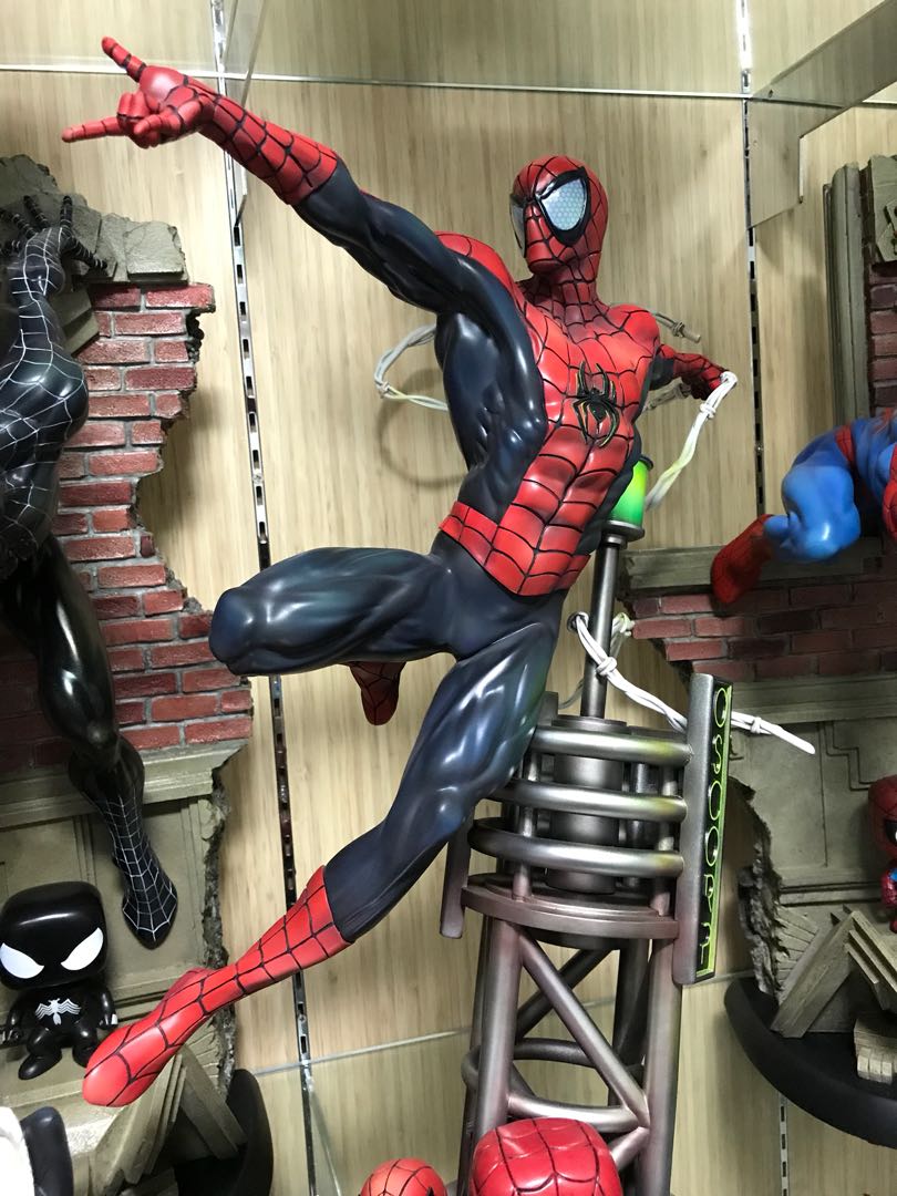 Custom SpiderMan statue, Hobbies & Toys, Toys & Games on Carousell