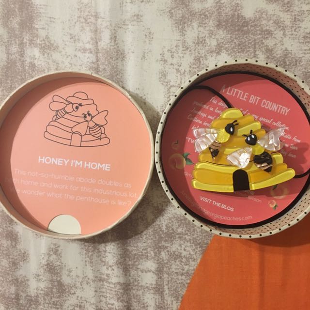 Honey I M Home Brooch Women S Fashion Jewelry Organisers Brooches On Carousell