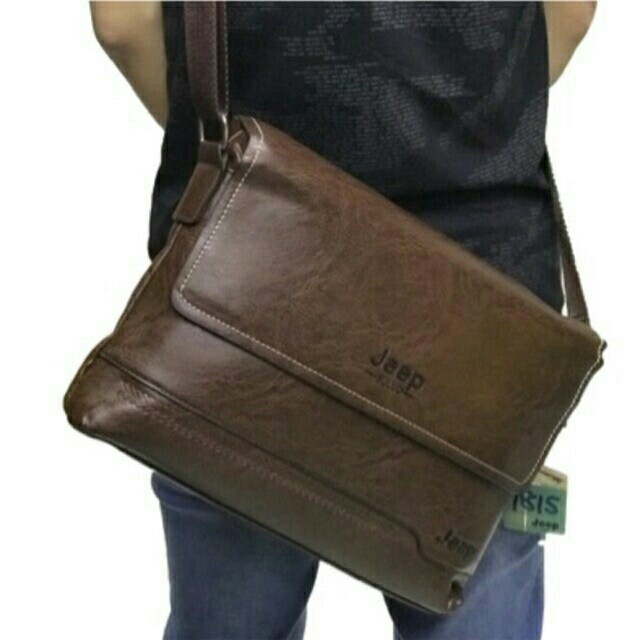 Jeep sling bags discount