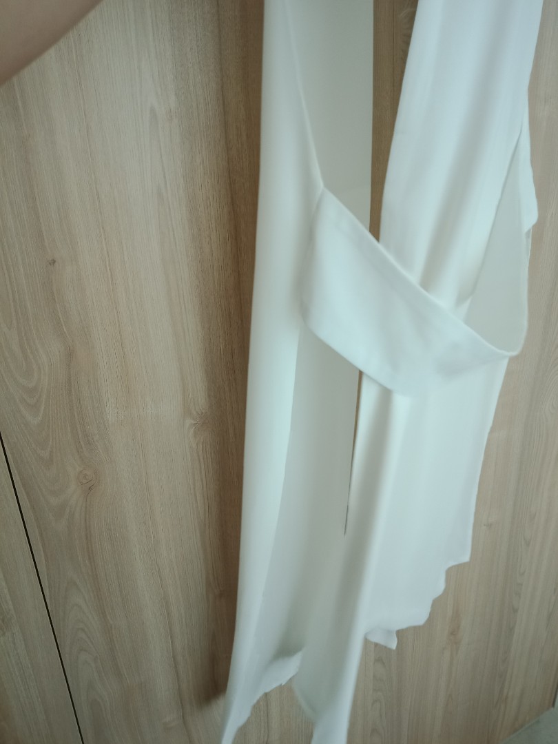White cheap chiffon vest