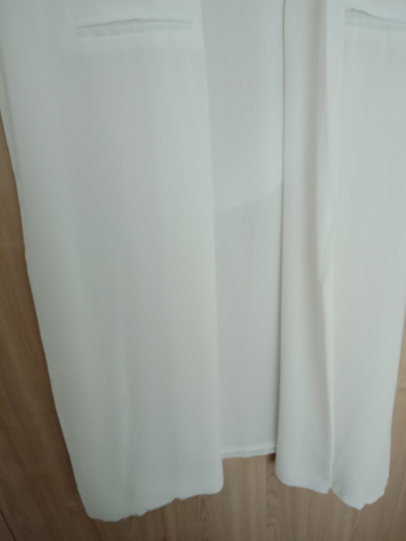 White chiffon outlet vest