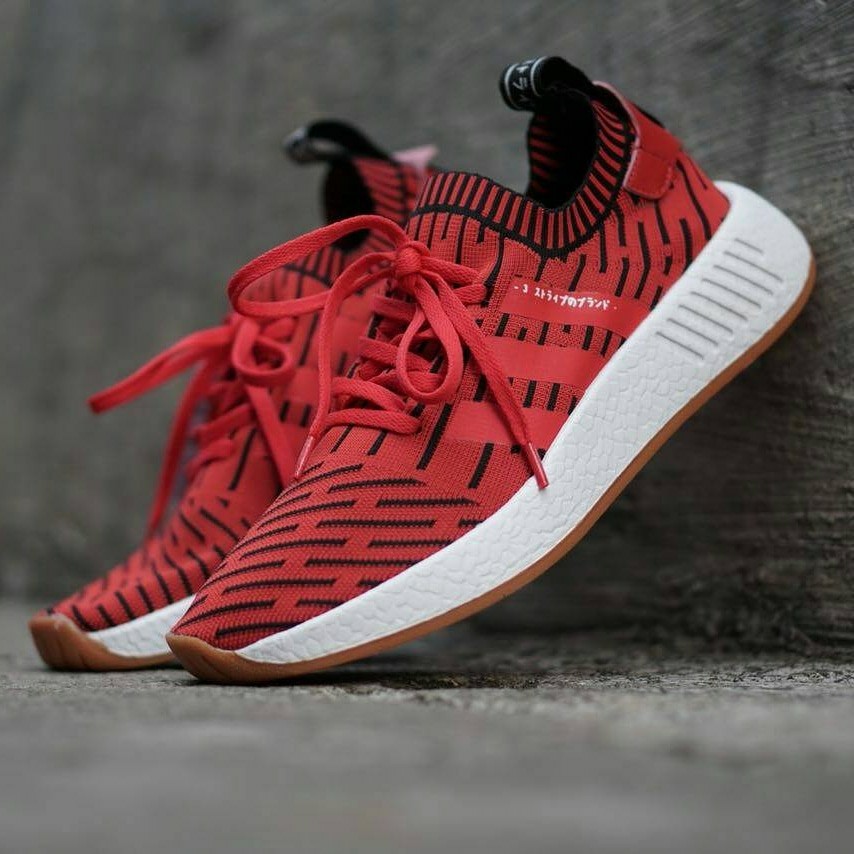 Sepatu adidas nmd r2 clearance