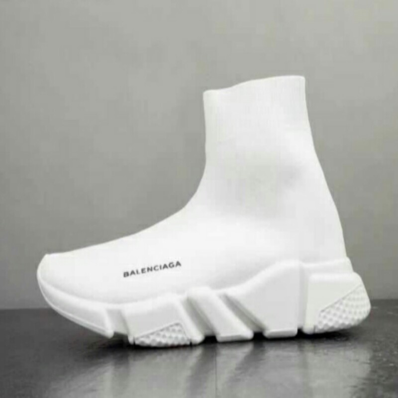 Sepatu Sport Balenciaga Speed Trainer L Pria Wanita L Kualitas Import Grad Original L Warna Putih L Ukuran 40 44 Olah Raga Perlengkapan Olahraga Lainnya Di Carousell