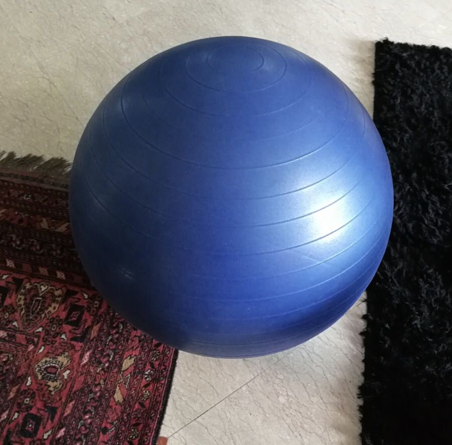 Swiss ball, Sports Equipment, Sports & Games, Billiards & Bowling on