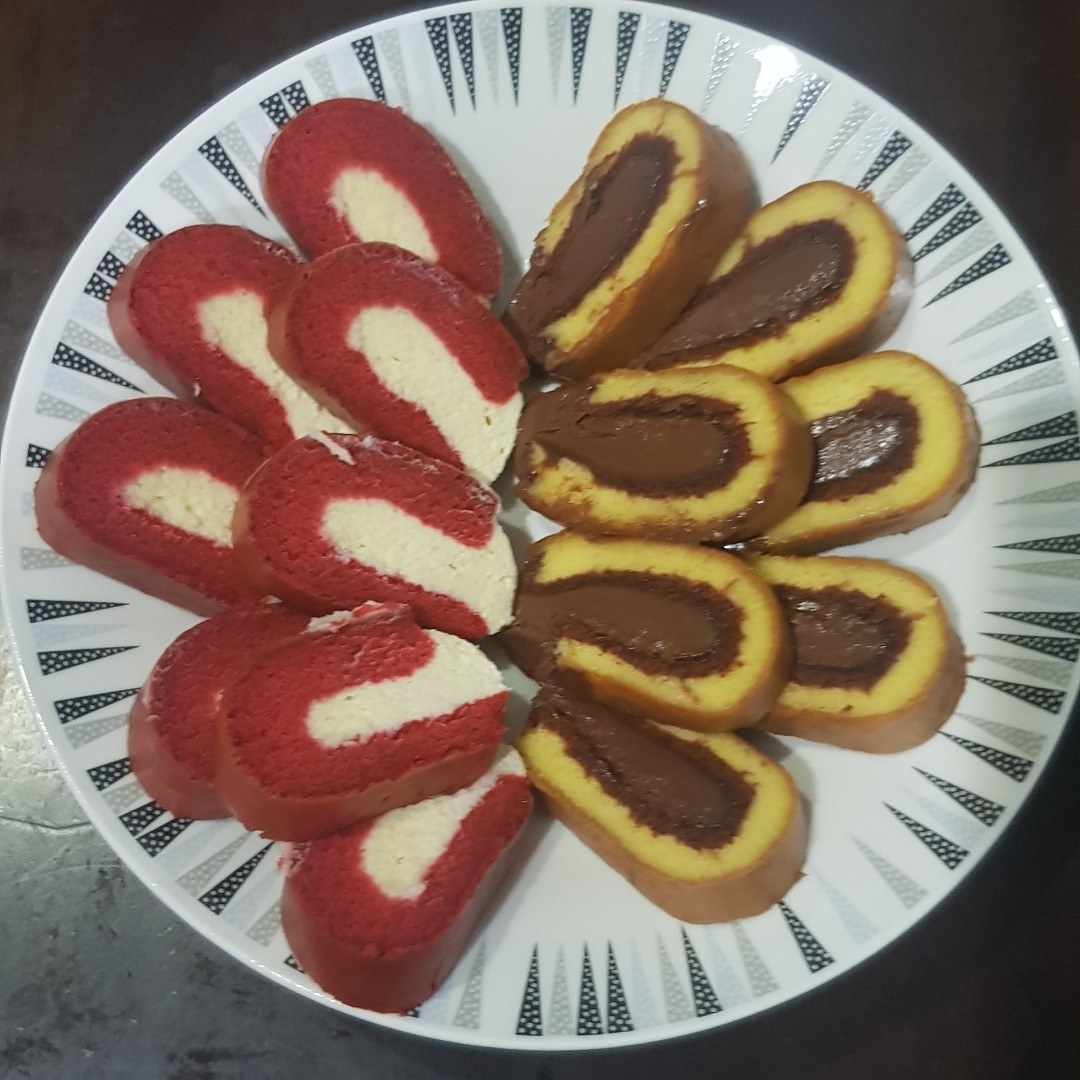 Tapak Kuda Nutella Tapak Kuda Red Velvet Food Drinks Homemade Bakes On Carousell