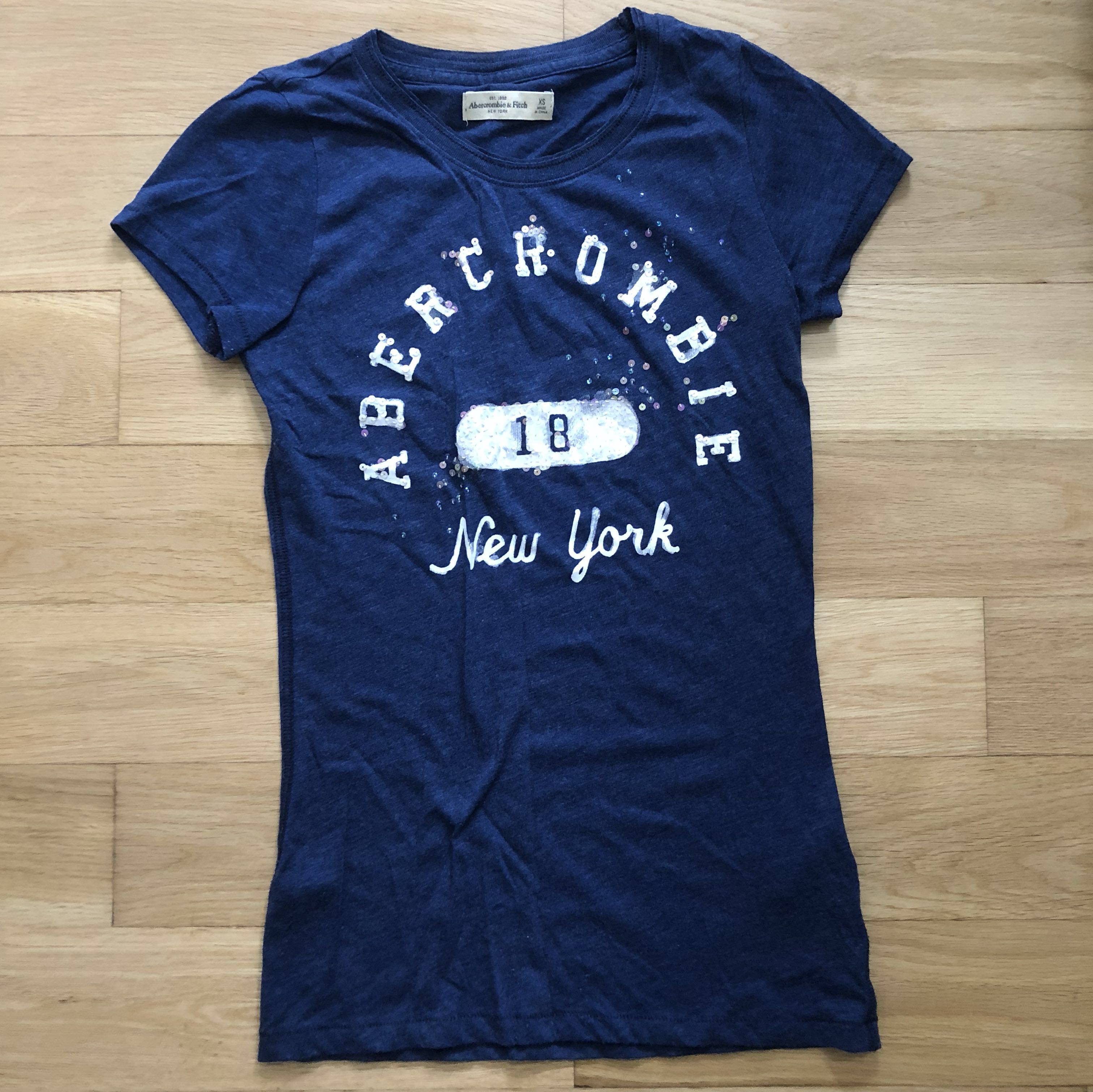 abercrombie and fitch t shirts womens