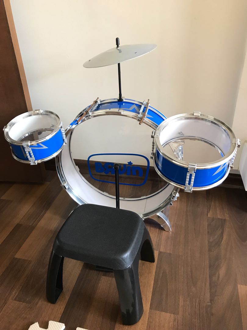 bruin drum set