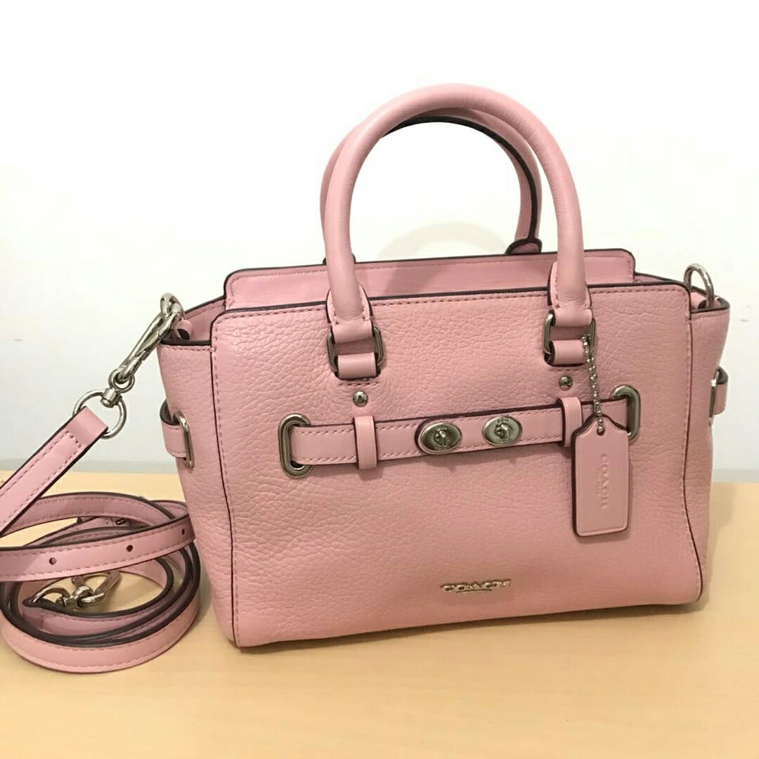 Coach swagger pink 2025