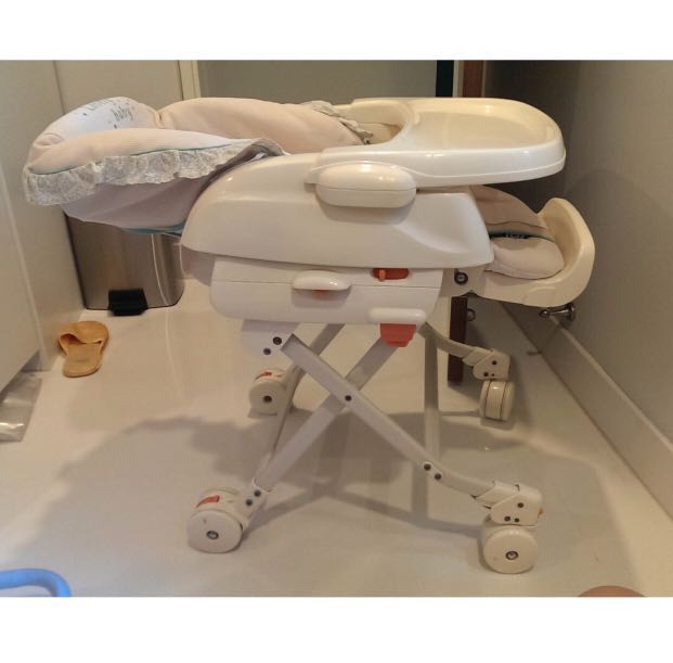 combi rocker high chair