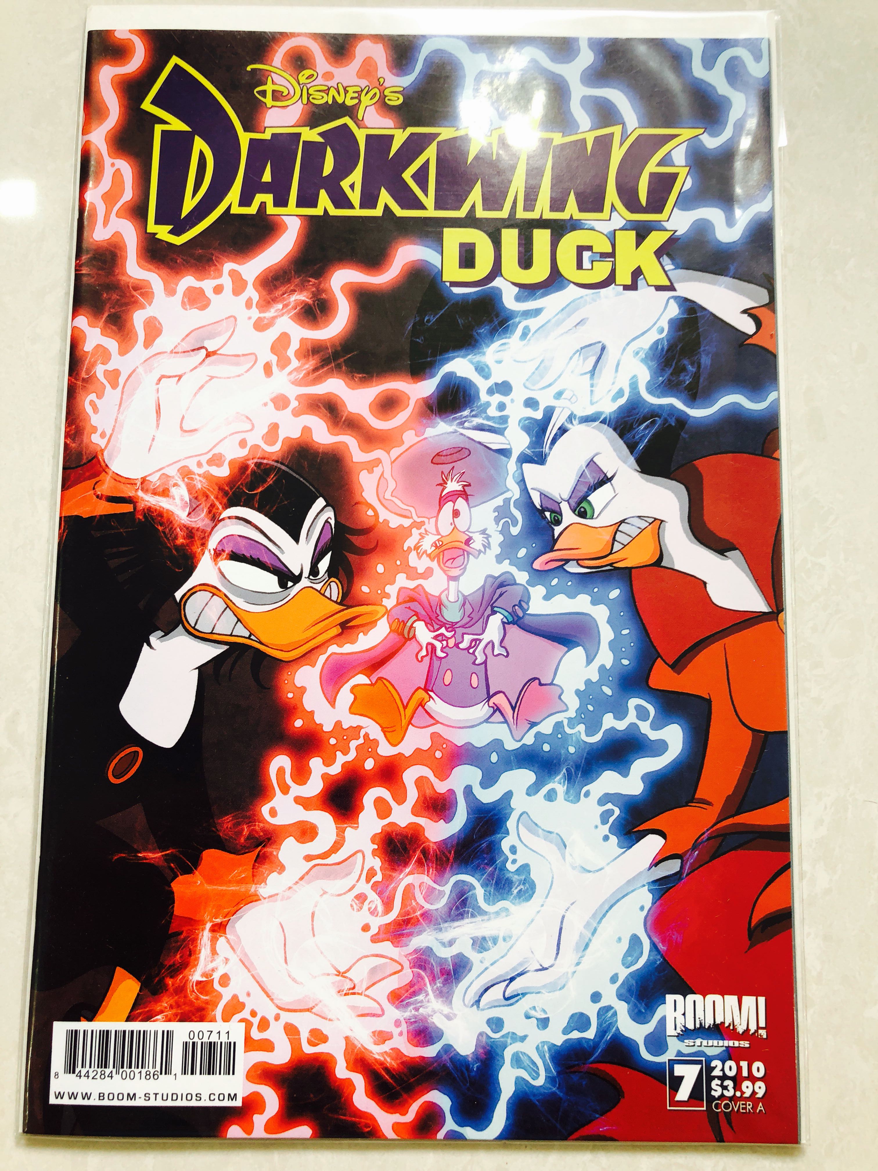Disney S Darkwing Duck Comic Issue 7 Cover A Books Stationery Comics Manga On Carousell