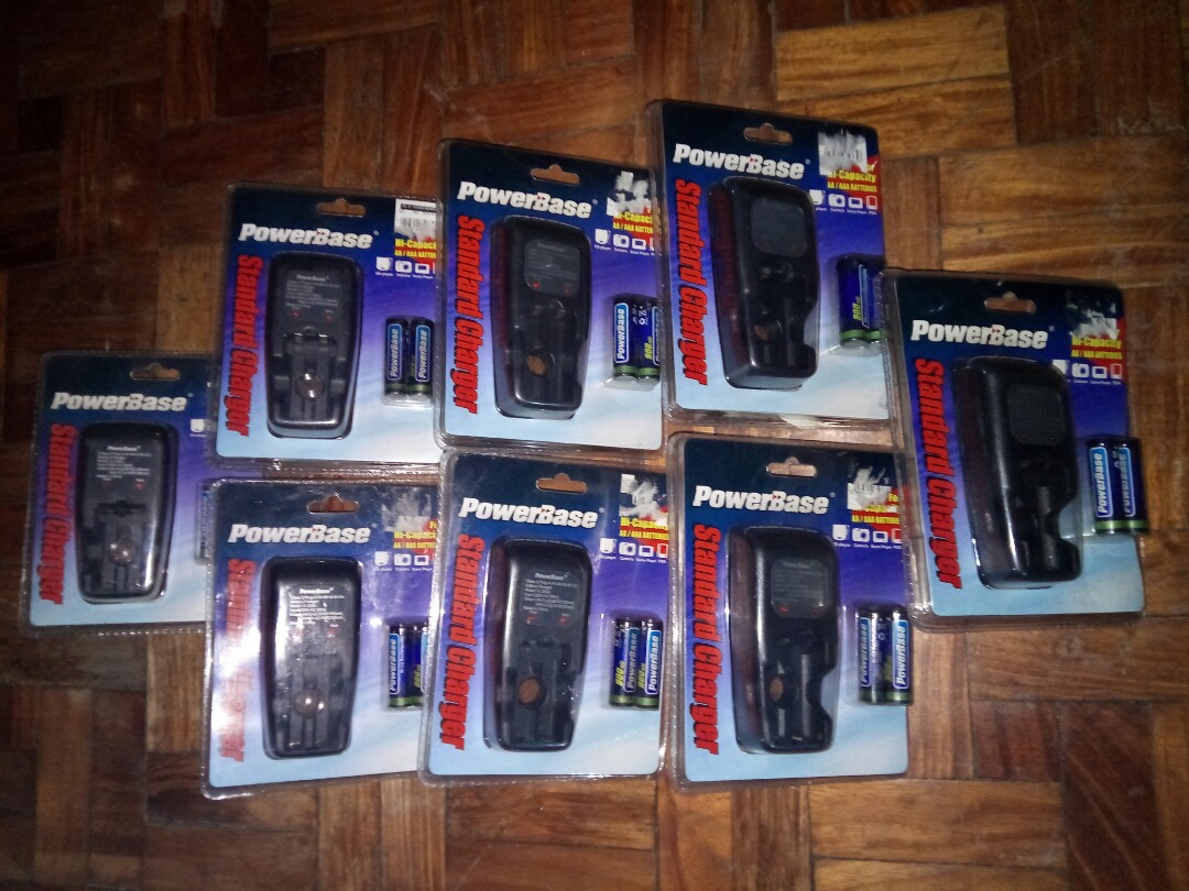Powerbase Battery Charger (Category: Chargers) located in Pasig City. Submitted by sharkygurl (Listing ID 167090885, Image 1). Description: Battery Charger Model: C-202A Input: 220V AC 50hz Output: AA AAA Please refer to photos for details.