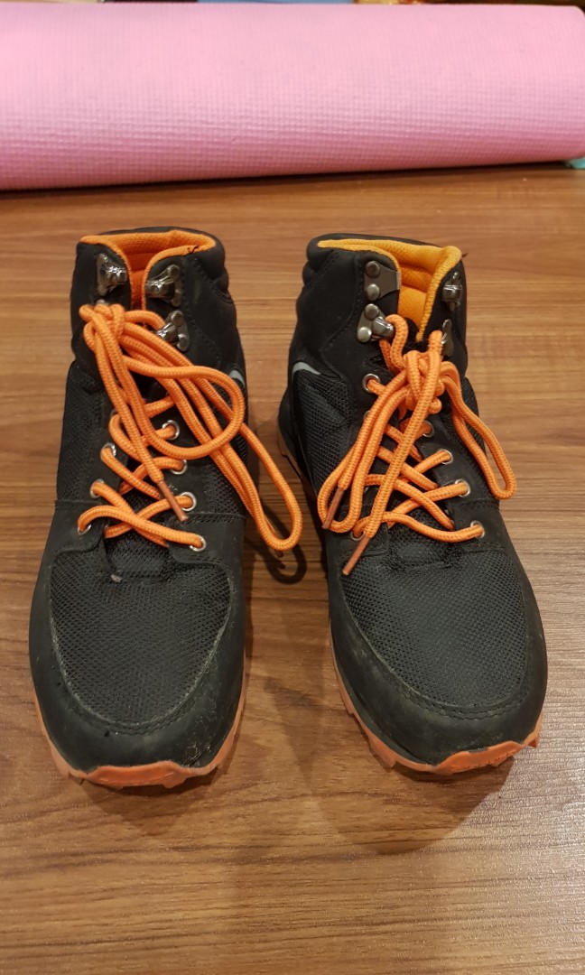 sandugo hiking shoes